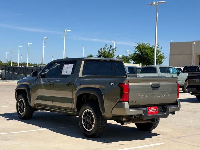 Used 2024 Toyota Tacoma TRD Off-Road image 4