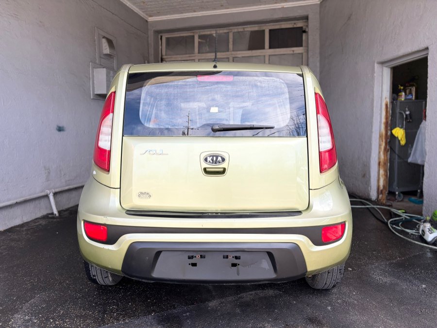 Used 2012 Kia Soul FWD image 5