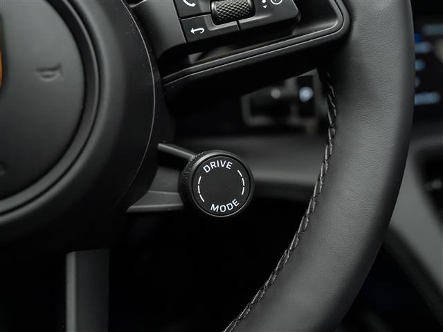New 2026 Porsche Taycan 4S AWD/4WD image 20