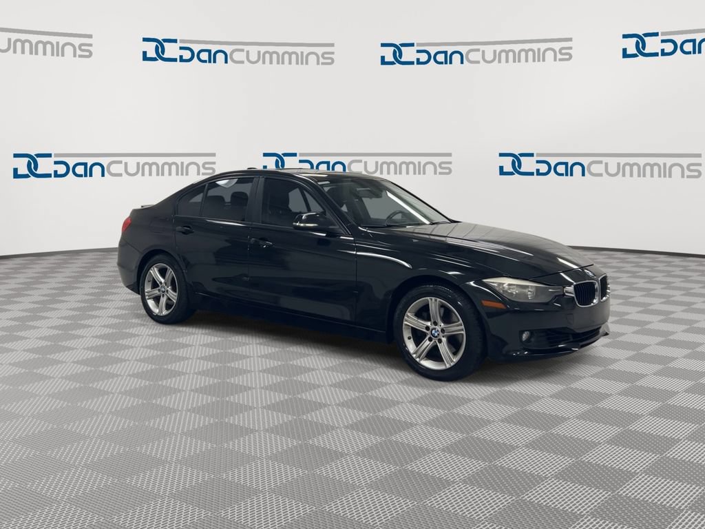 Used 2015 BMW 328i xDrive Sedan AWD/4WD image 2