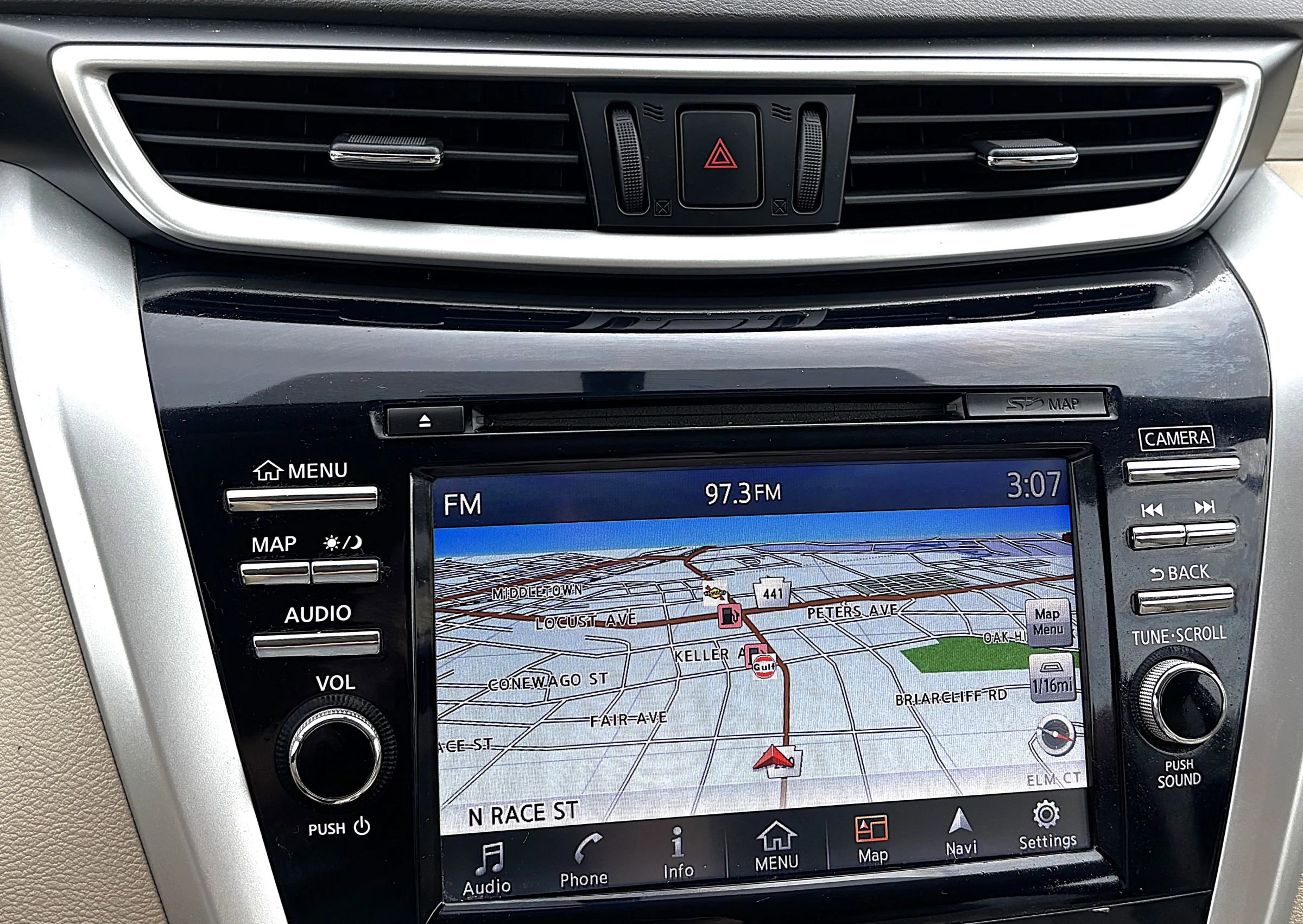 Used 2016 Nissan Murano SV w/ Cargo Package image 21