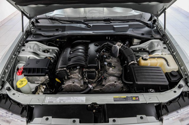 Used 2006 Chrysler 300 Touring image 48