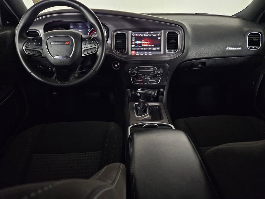 Used 2023 Dodge Charger SXT RWD image 7