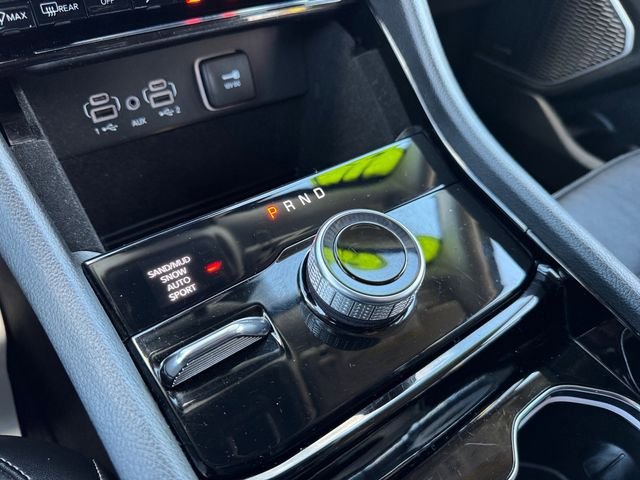 Used 2022 Jeep Grand Cherokee Limited AWD/4WD image 27