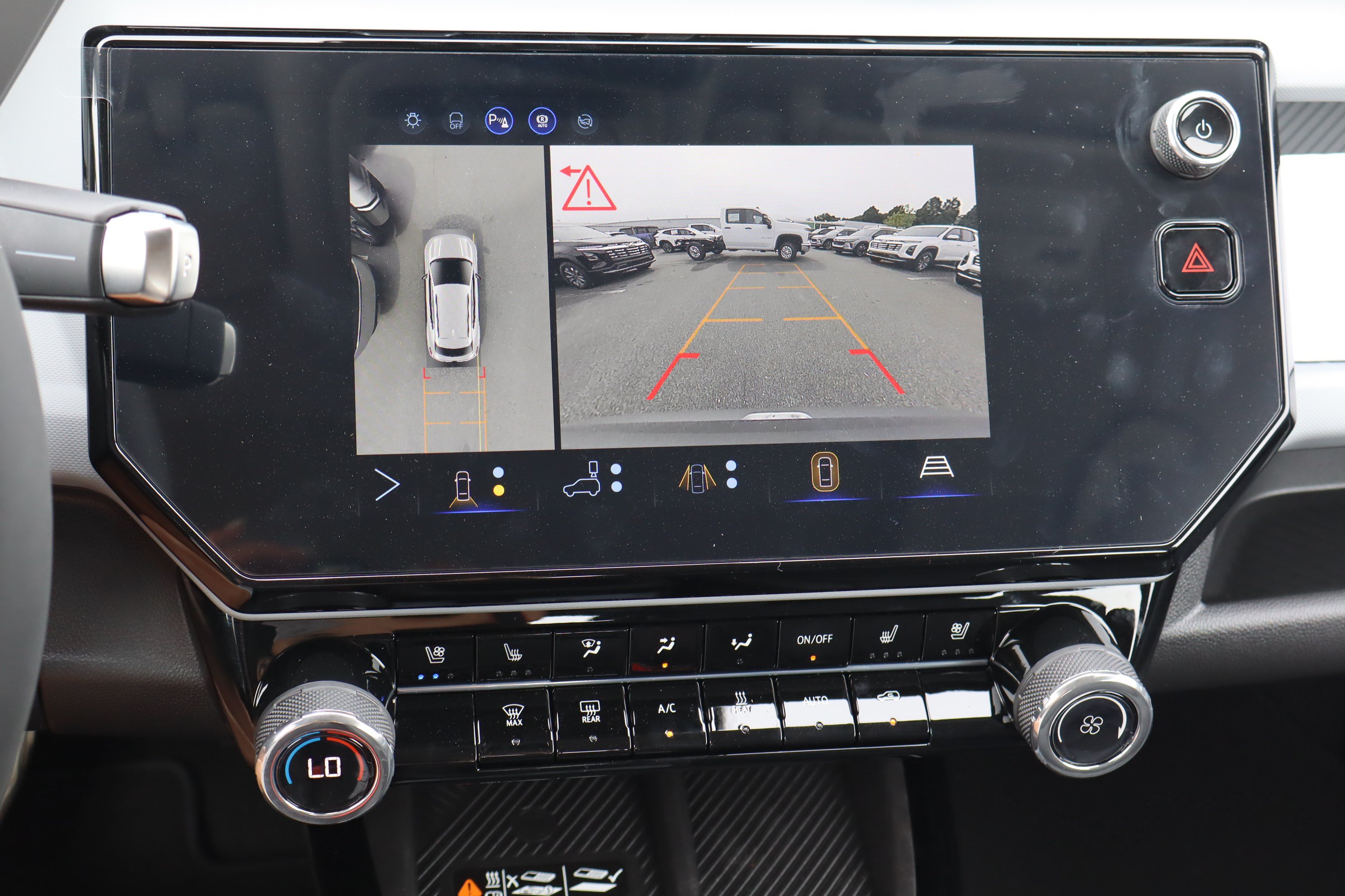 New 2027 Chevrolet Bolt RS w/ Technology Package FWD image 16