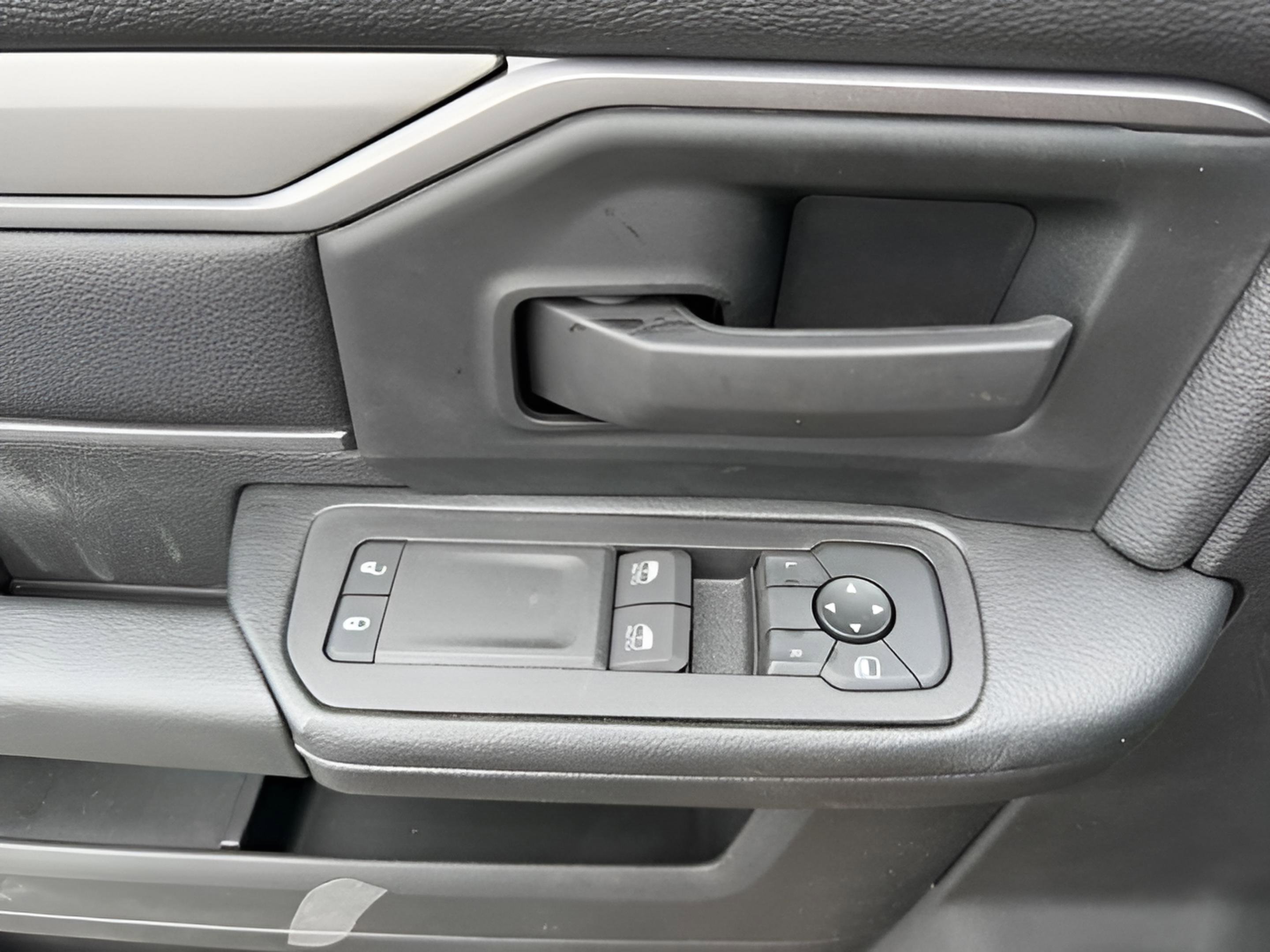 New 2025 RAM 2500 Tradesman image 28