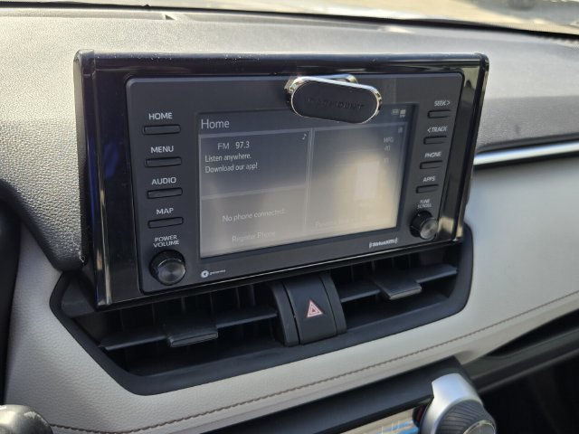 Used 2020 Toyota RAV4 XLE w/ Convenience Package FWD image 19