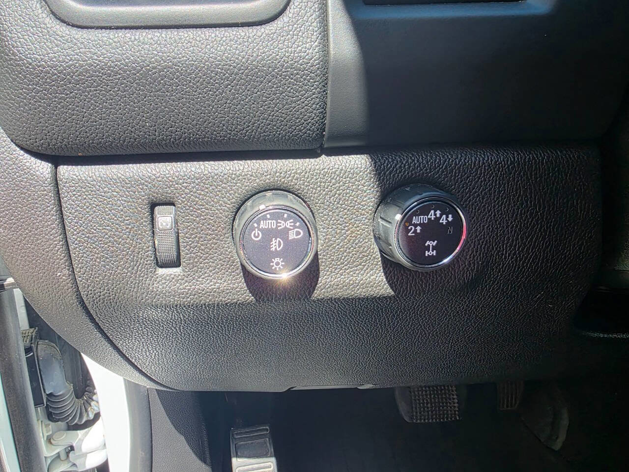 Used 2021 Chevrolet Colorado LT w/ LT Convenience Package image 17