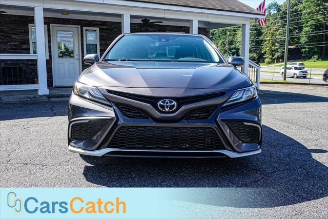 Used 2022 Toyota Camry XSE FWD image 11