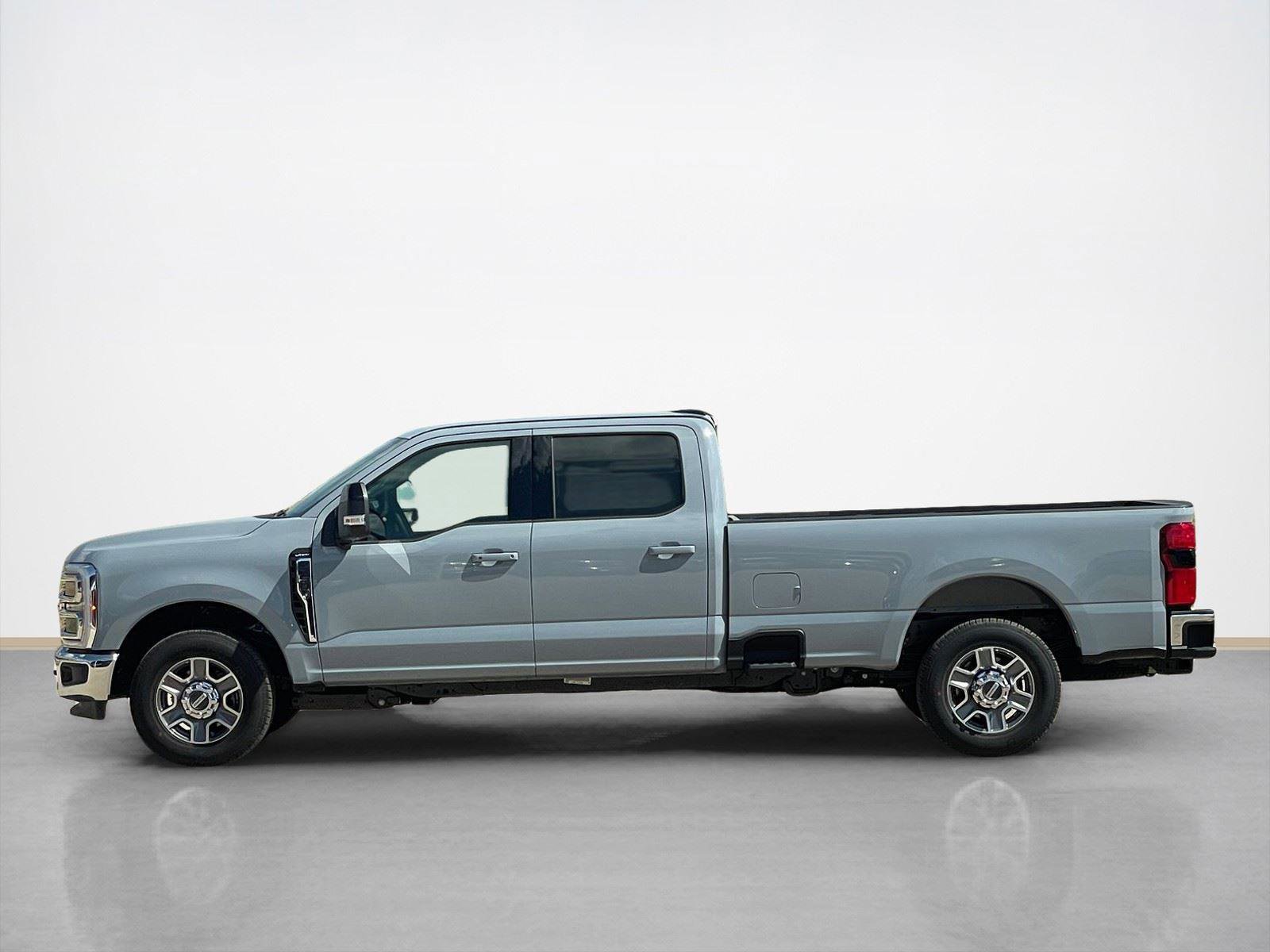 New 2026 Ford F350 Lariat image 4