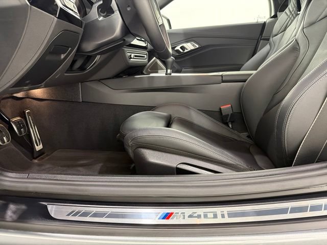 Used 2026 BMW Z4 M40i w/ Premium Package RWD image 16