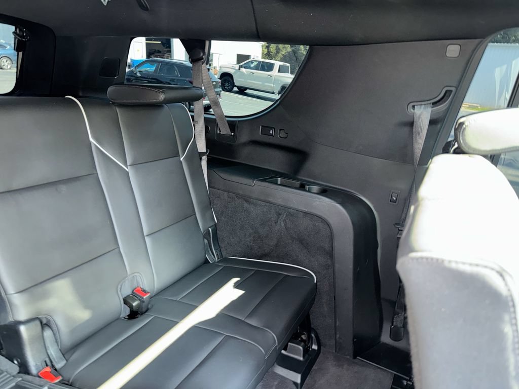 Used 2023 Cadillac Escalade ESV Sport w/ Touring Package RWD image 30