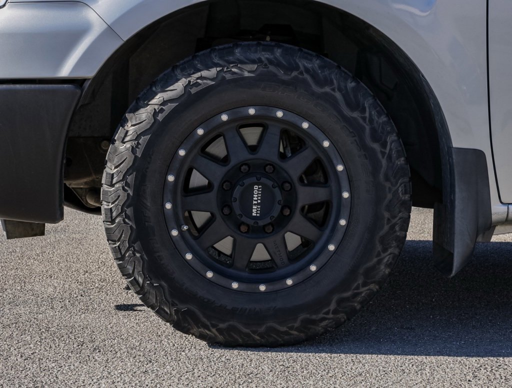 Used 2021 Nissan NV 3500 SL image 11