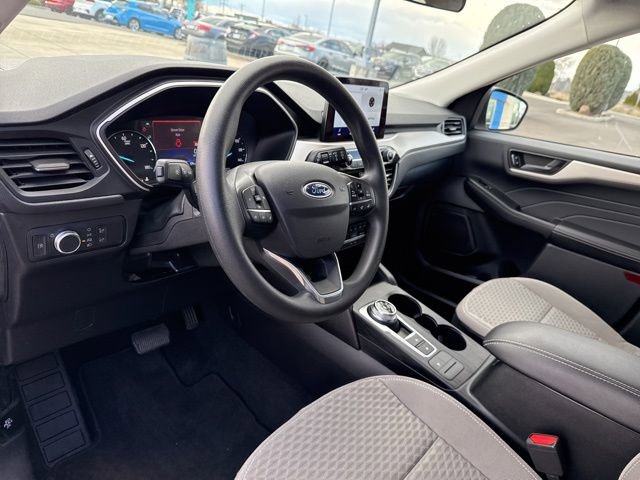 Used 2022 Ford Escape SE image 25