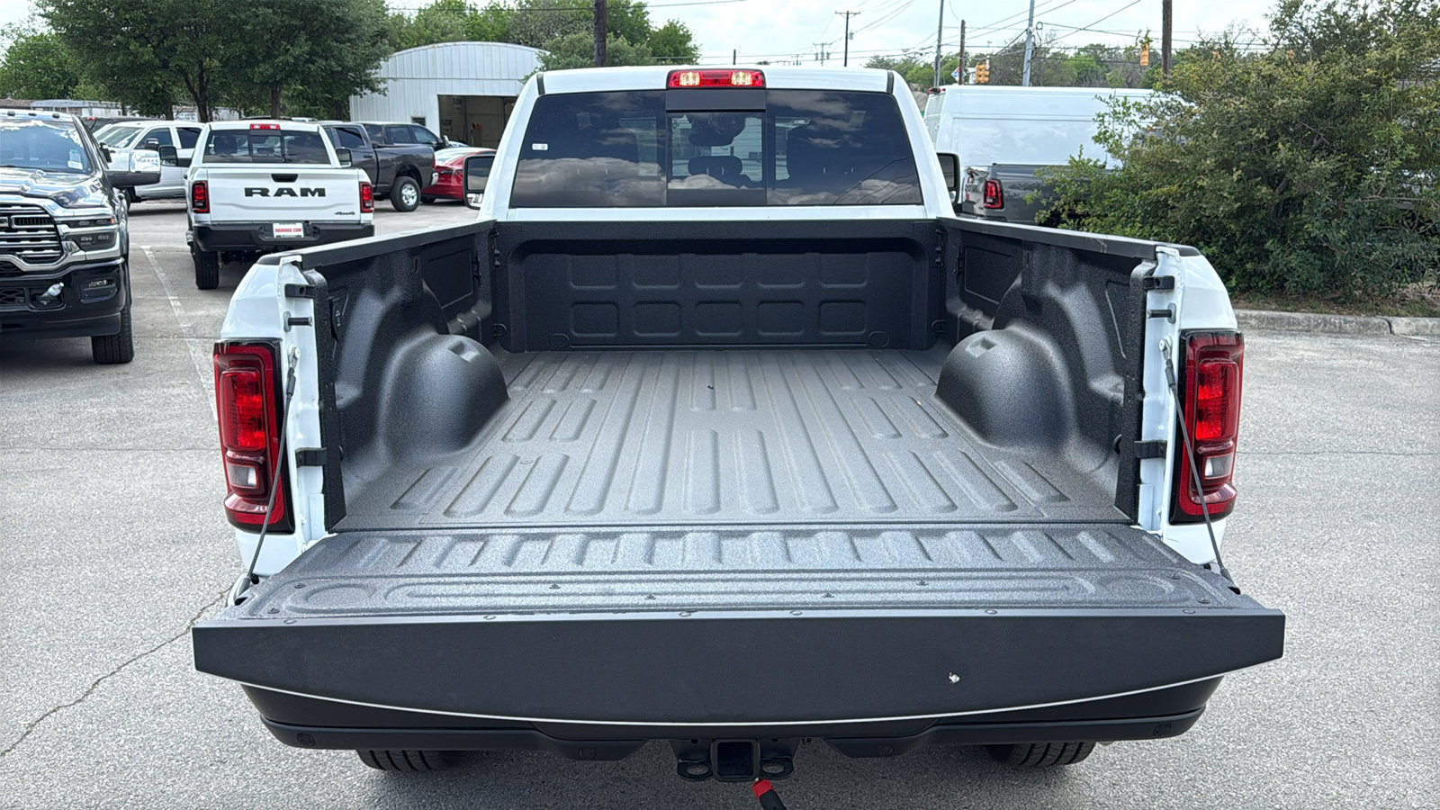New 2026 RAM 2500 Tradesman AWD/4WD image 5