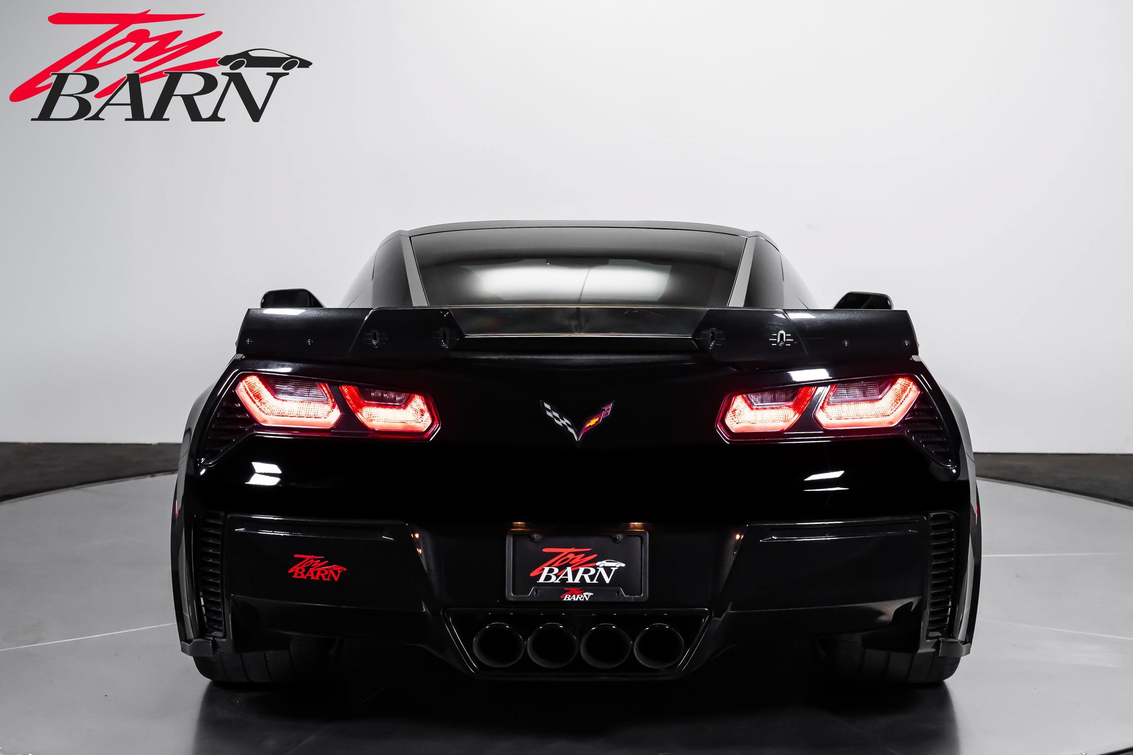 Used 2018 Chevrolet Corvette Z06 RWD image 4