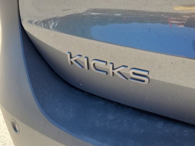 New 2026 Nissan Kicks SV w/ SV Premium Package FWD image 8