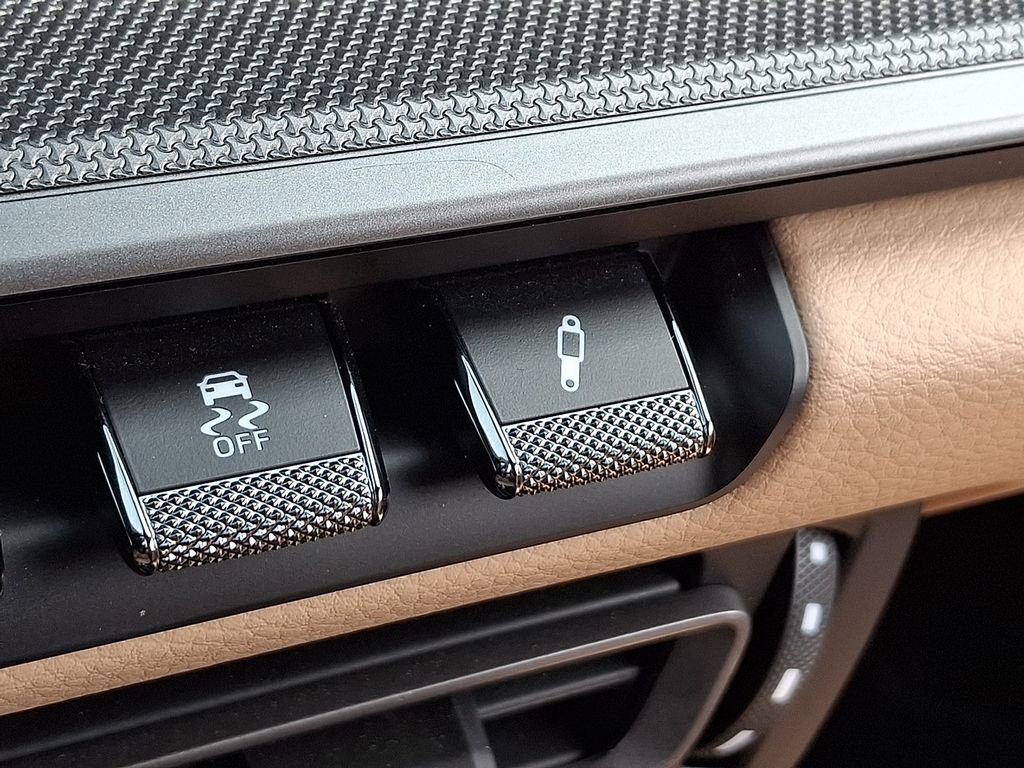 Certified 2023 Porsche 911 Carrera image 22