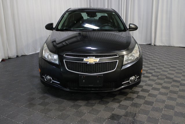 Used 2014 Chevrolet Cruze LT w/ Sun, Sound and Sport Package image 2