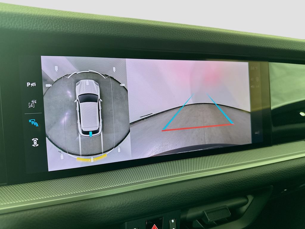 New 2026 Porsche Cayenne AWD/4WD image 17