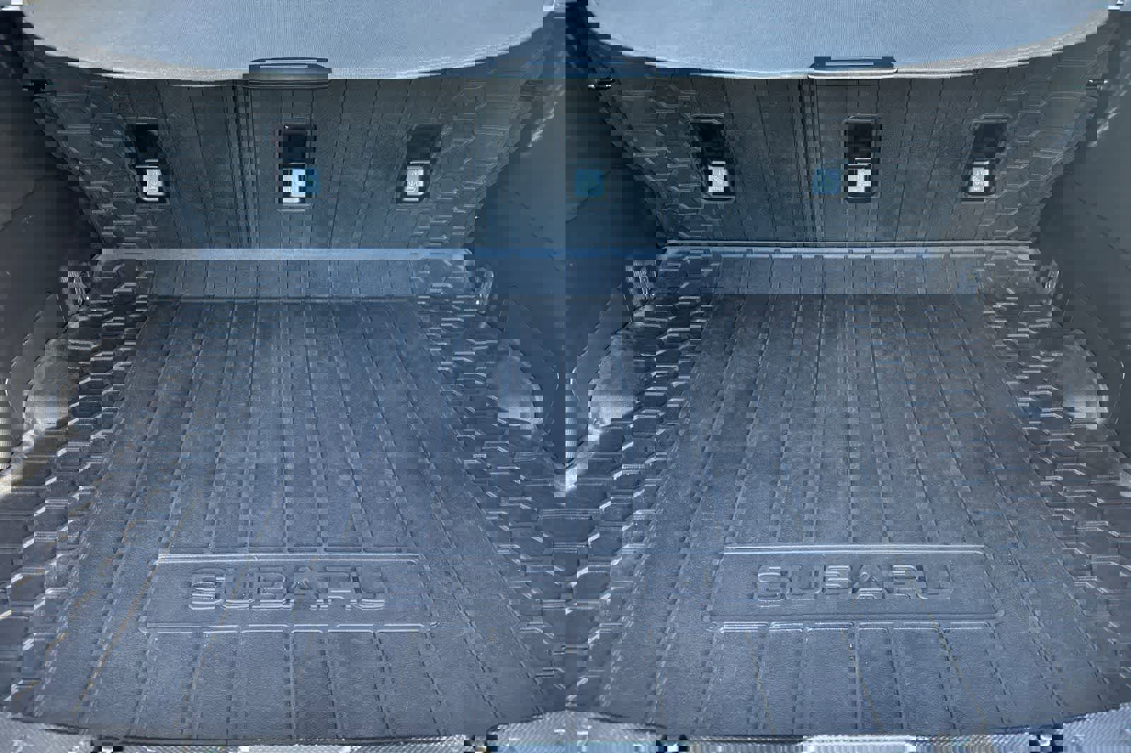 Used 2018 Subaru Crosstrek 2.0i Limited image 15