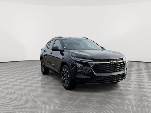 New 2026 Chevrolet Trax RS w/ Driver Confidence Package FWD image 2
