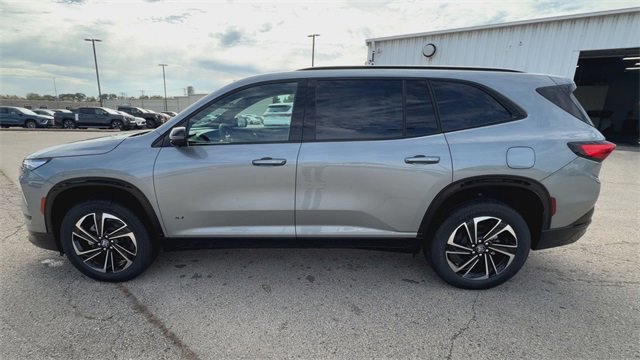 New 2026 Buick Enclave Sport Touring w/ Power Package image 38