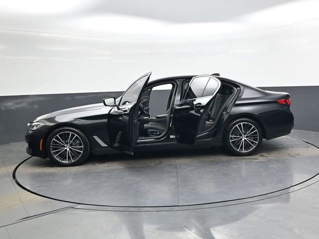 Used 2023 BMW 530i image 38