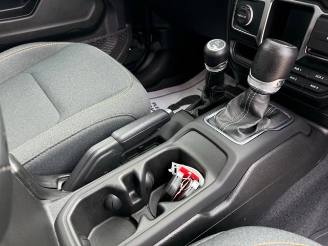Used 2024 Jeep Gladiator Sport AWD/4WD image 82