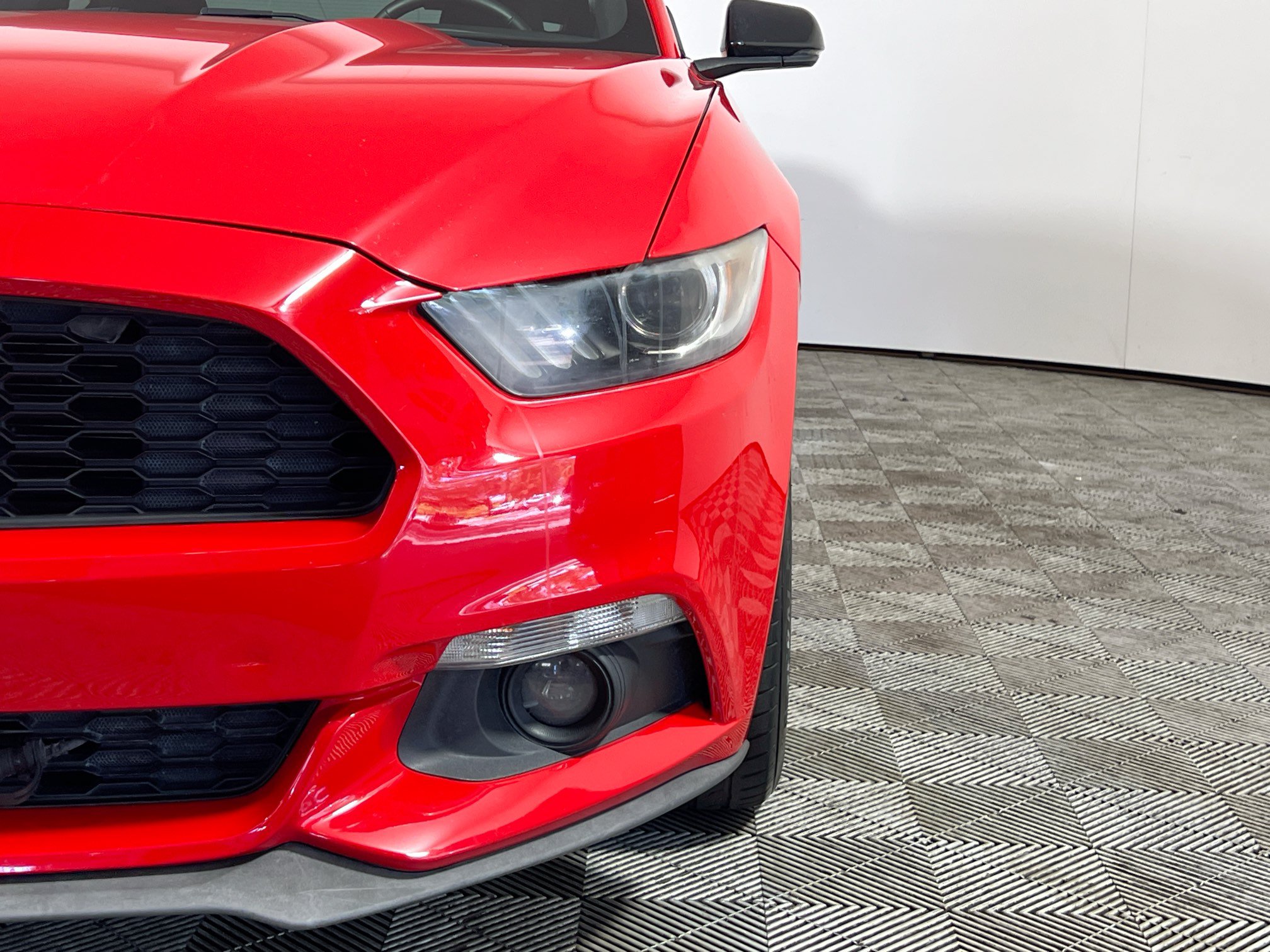 Used 2015 Ford Mustang Premium RWD image 12