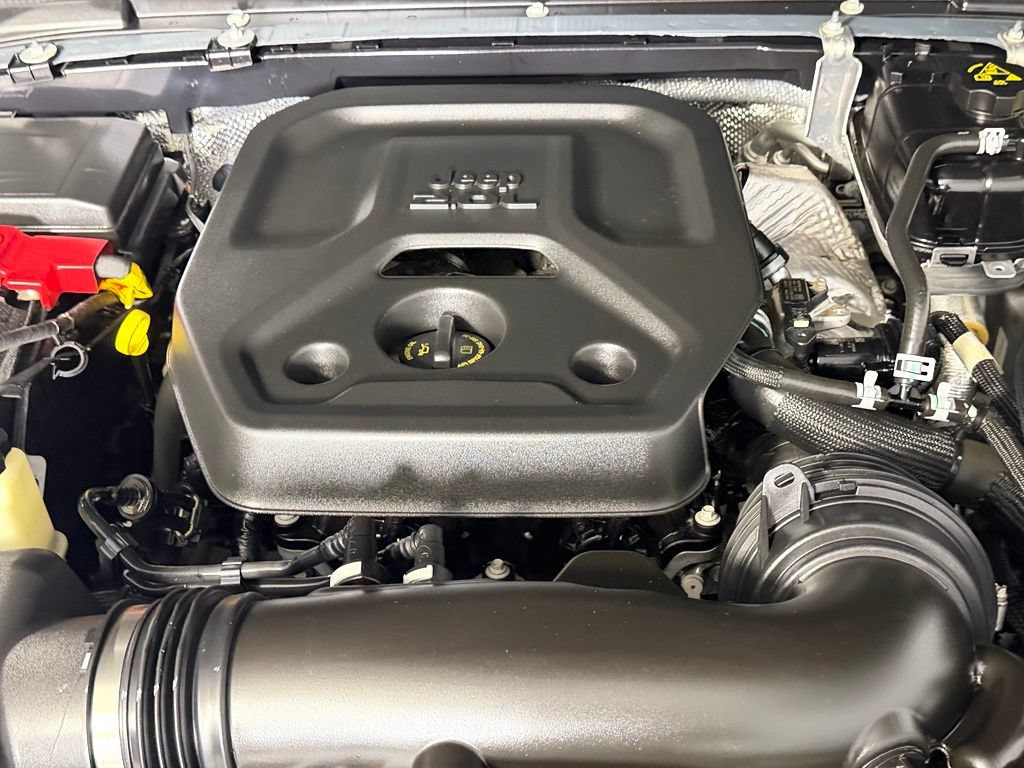 Used 2024 Jeep Wrangler Unlimited Rubicon 4xe w/ Technology Group AWD/4WD image 38