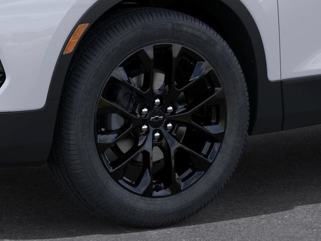 New 2026 Chevrolet Blazer LT w/ LPO, Black Sport Package AWD/4WD image 11
