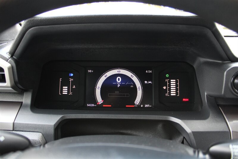 Used 2024 Toyota Tacoma SR5 AWD/4WD image 32