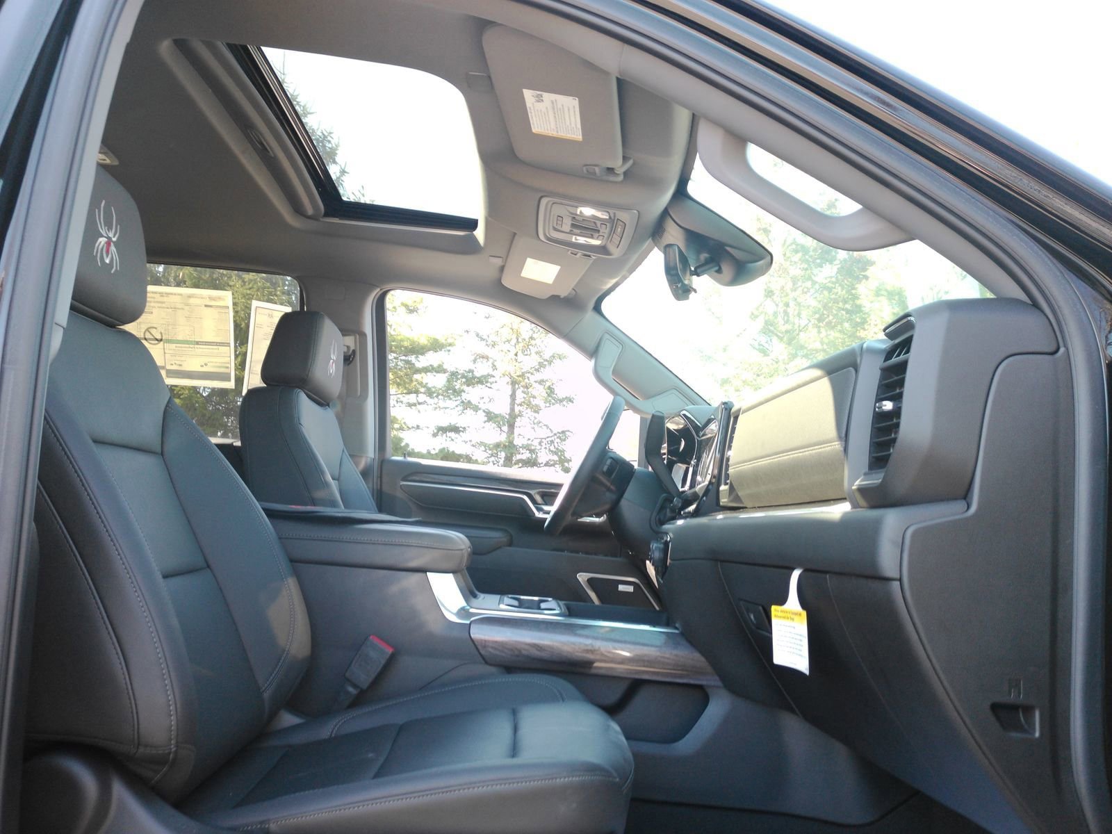 New 2025 Chevrolet Silverado 2500 LTZ w/ Trail Boss Package AWD/4WD image 15