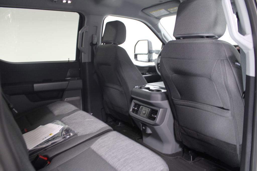 New 2026 Ford F250 XLT w/ XLT Premium Package image 34