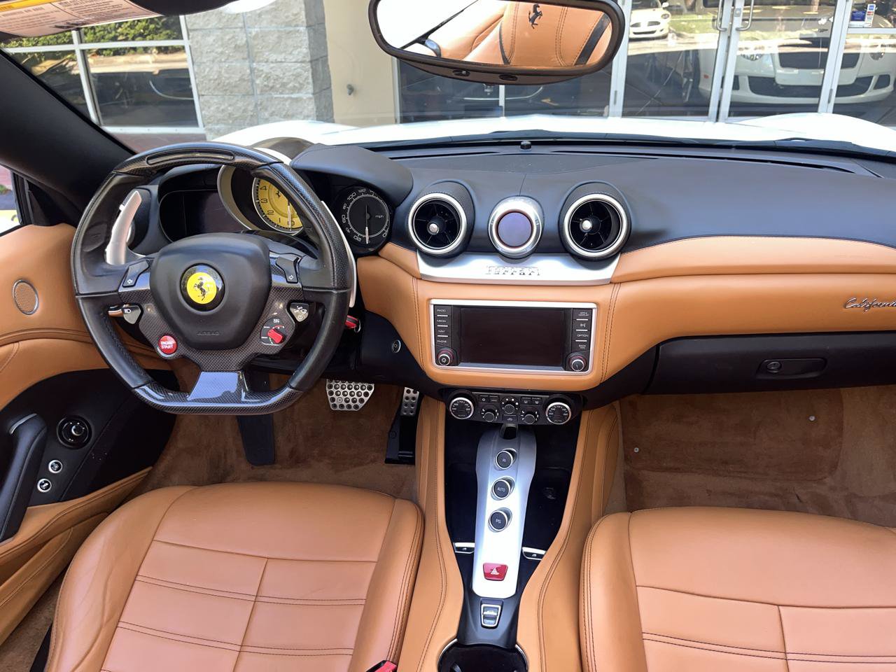 Used 2016 Ferrari California T RWD image 45