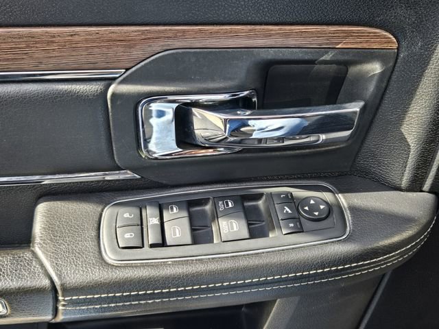 Used 2018 RAM 1500 Laramie image 25