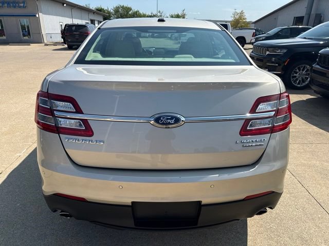 Used 2018 Ford Taurus Limited FWD image 5