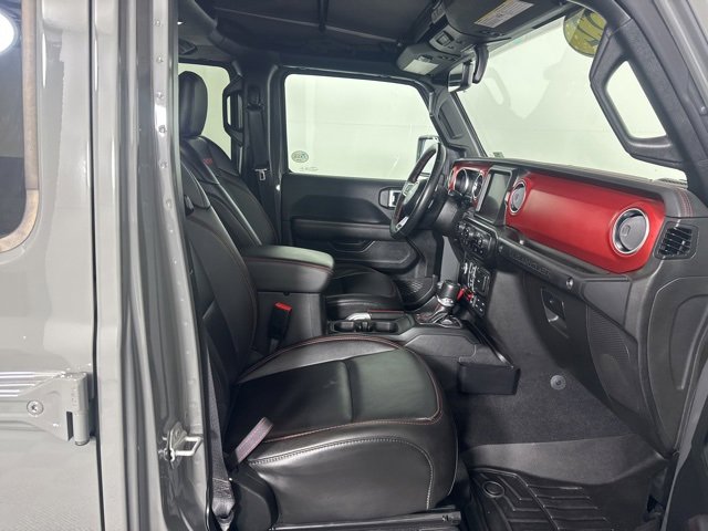 Used 2022 Jeep Wrangler Unlimited Rubicon w/ Cold Weather Group image 12