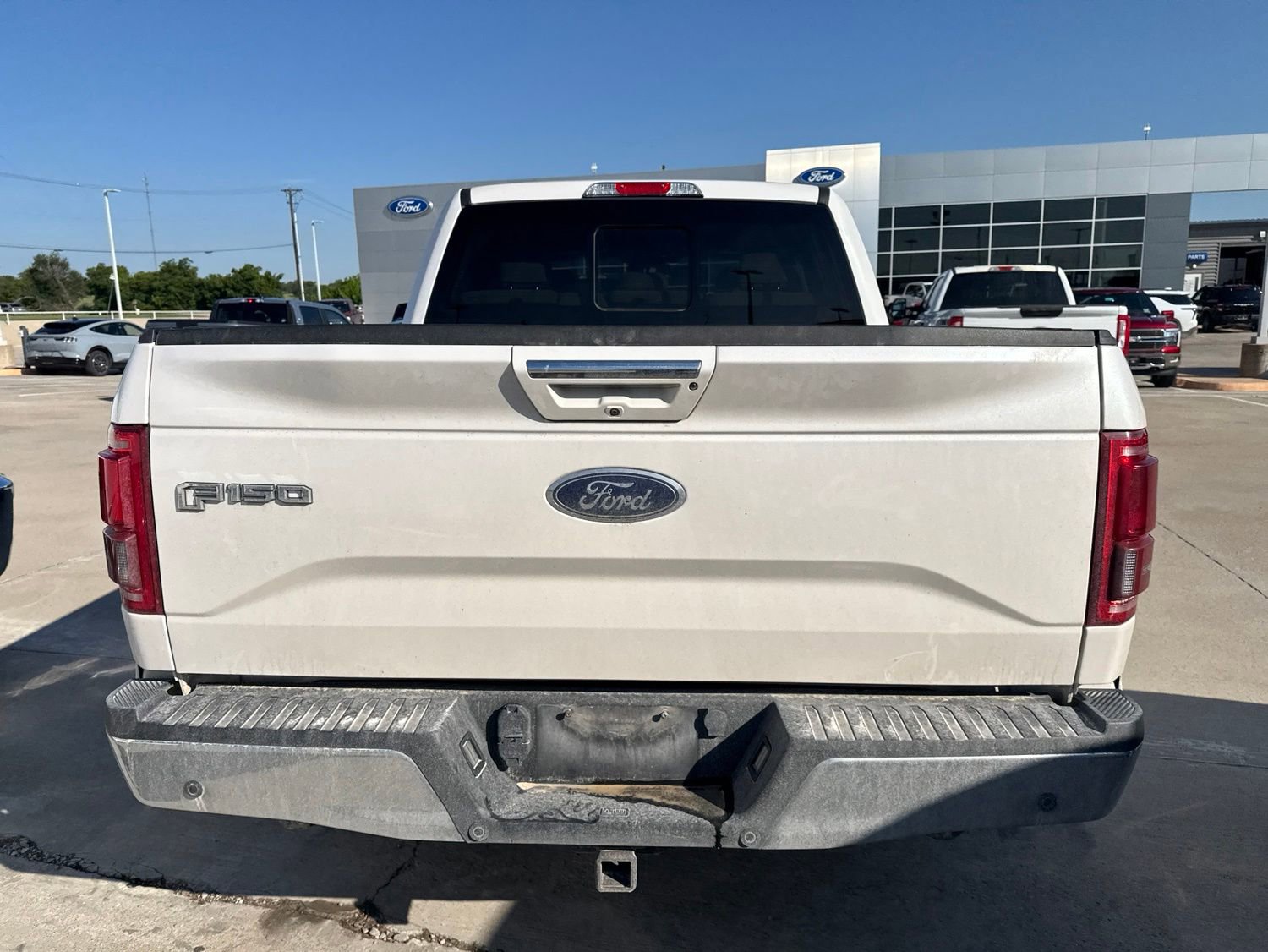 Used 2017 Ford F150 Lariat w/ Equipment Group 502A Luxury RWD image 4