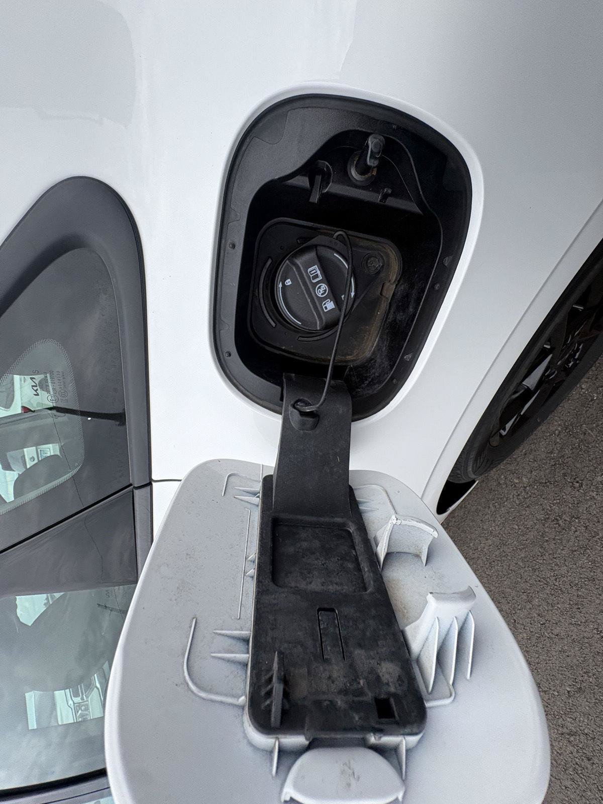 Certified 2025 Kia K5 LXS FWD image 11