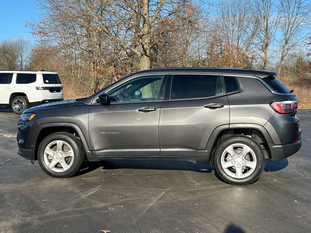 Used 2023 Jeep Compass Sport image 43