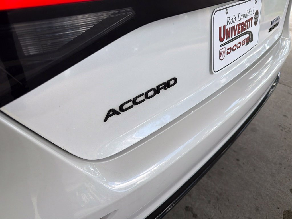 Used 2023 Honda Accord Sport image 17