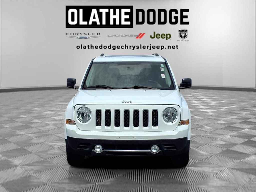Used 2017 Jeep Patriot High Altitude FWD image 29