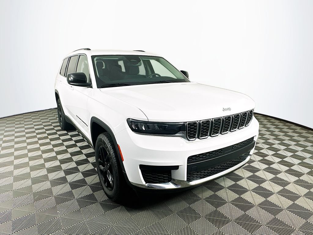 Certified 2023 Jeep Grand Cherokee L Laredo w/ Luxury Tech Group I AWD/4WD video 2