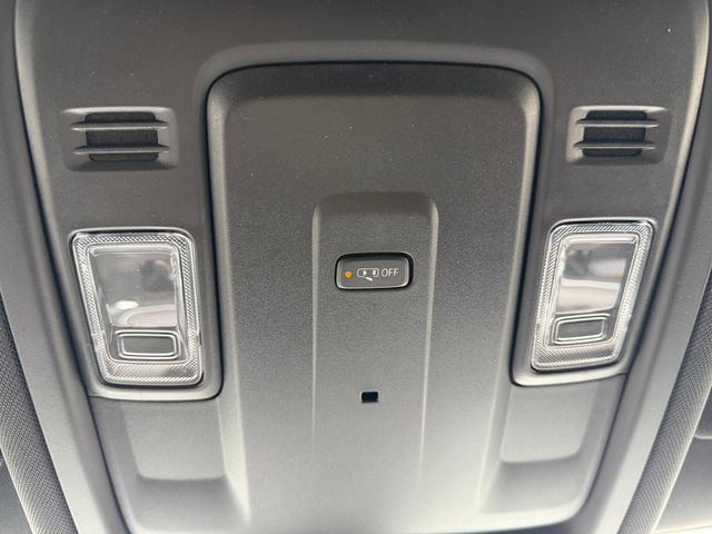 New 2026 Chevrolet Suburban LS w/ Max Trailering Package AWD/4WD image 33