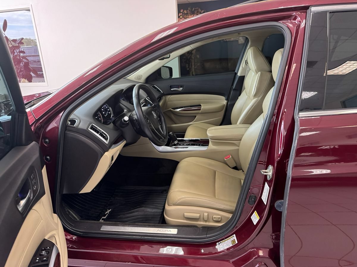 Used 2016 Acura TLX FWD image 15