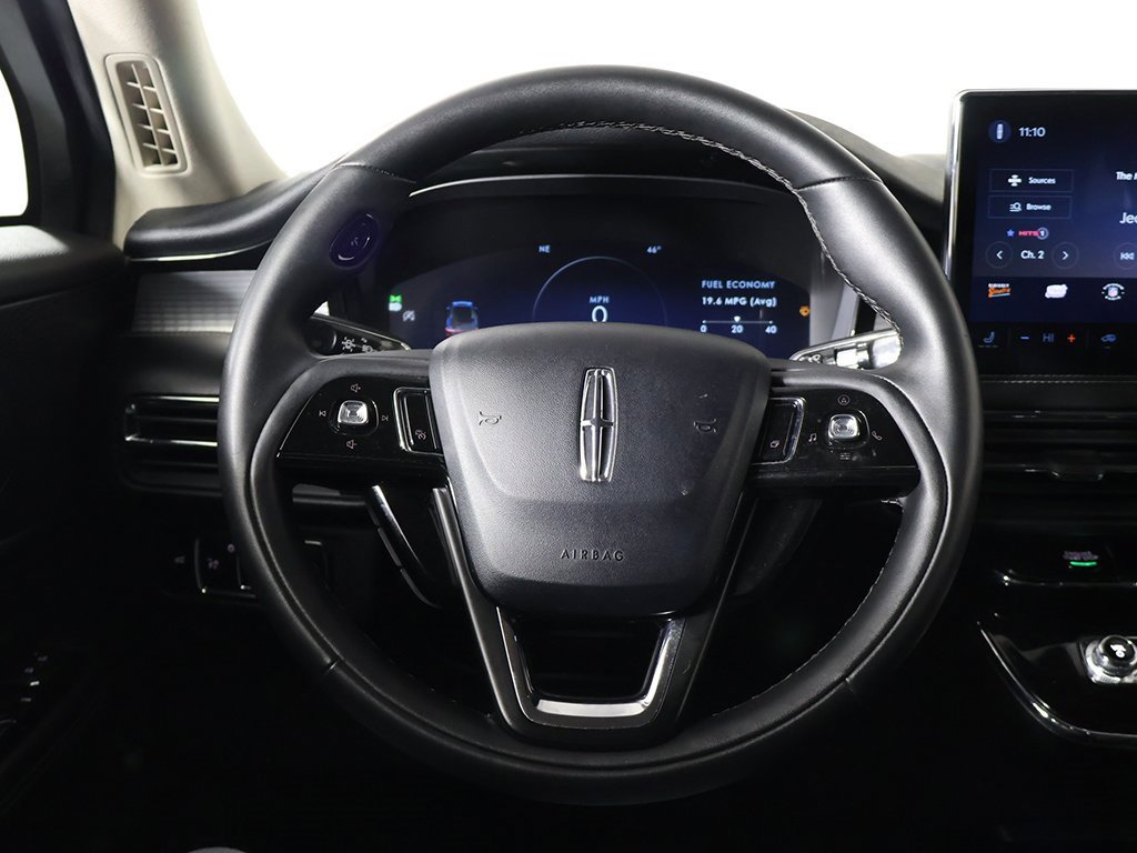 Used 2023 Lincoln Corsair AWD image 37