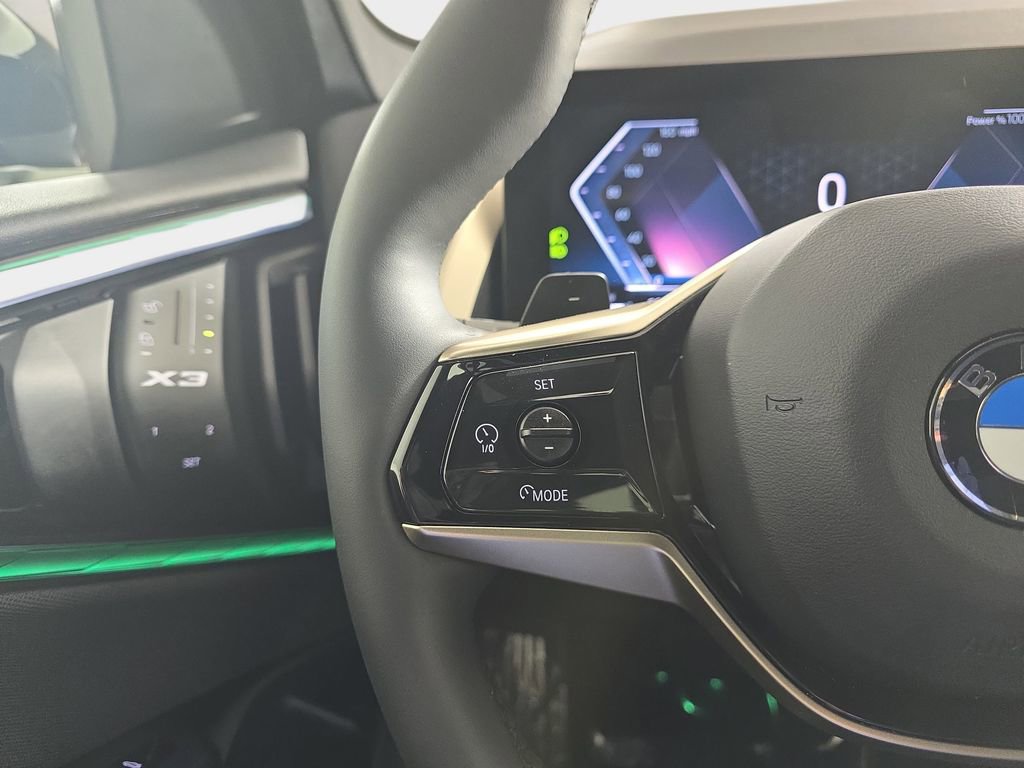 Certified 2025 BMW X3 xDrive30i image 17