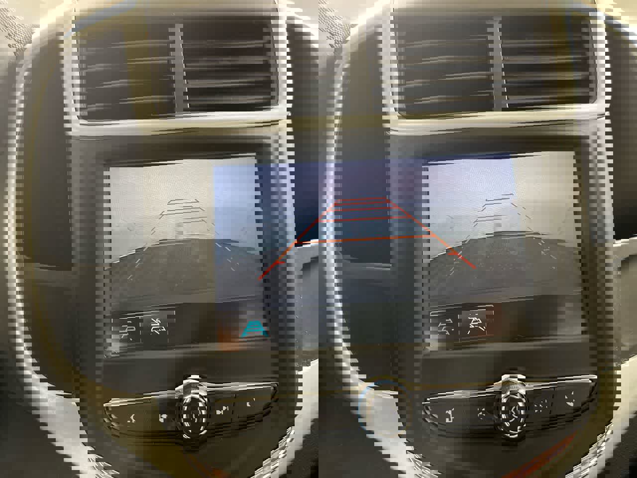 Used 2017 Chevrolet Sonic LS image 18